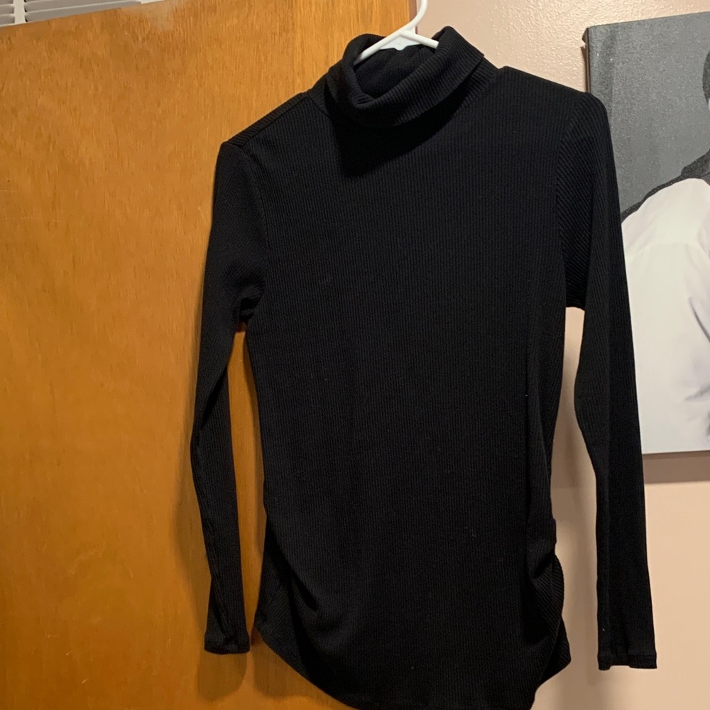 Old Navy Black Long Sleeve Turtleneck Top
